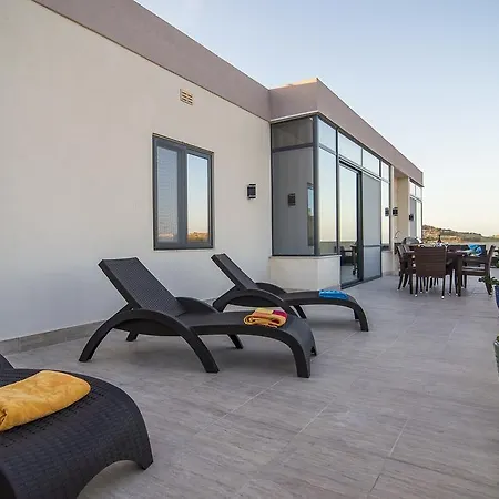 Romantic Penthouse Apartman *